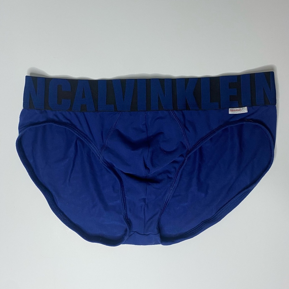 Pre-owned Calvin Klein X brief medium